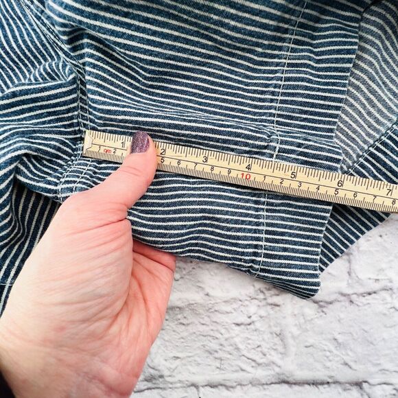 LRL Lauren Jeans Shorts Womans 8 Blue White Striped Anchor Button Cotton - Picture 7 of 10